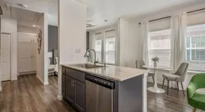 Serenity Studios - Near Med Center & Museum District - Image 5
