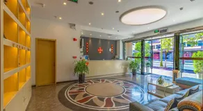7Days Premium Xichang Torch Plaza Qionghai Wetland Park Branch - Image 2