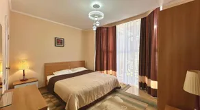 Raduga West 'Emerald' Villa - Image 2