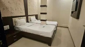 Prime Hotel Addore Palácée - Near Mumbai Airport , Visa Consultant , Jio World Convention Centre BKC - Image 2