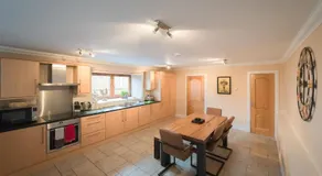 The Old Byre with Hot Tub - Image 2