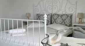 Romantic Stone Villa - Image 2