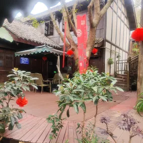 Ruishi Garden Hotel - Image 5