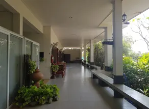 Thanawong Pool Villa - Image 4