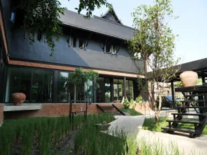 Silp-Pa Phra Nakhon Si Ayutthaya Hotel - Image 2