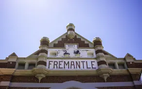 Cappuccino Delight - 1 bedroom central Fremantle apartment - Image 1