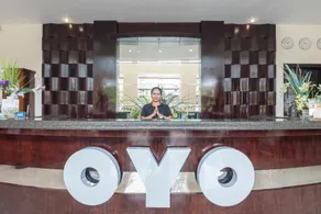 OYO 424 Asia Hotel - Image 5
