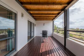 B39 - Marina Hill Apartment - Image 4