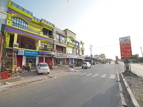 OYO 40981 Hotel Kamal Regency - Image 4