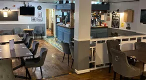 Newcastle Arms Hotel - Image 4