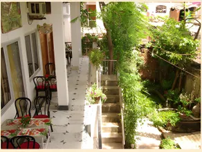 Hotel Zen - Image 4