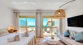 Ferienwohnung 'Sea Front Beach Studio' mit Meerblick, WLAN und Klimaanlage - Image 2
