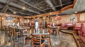 Buffalo Airport Hotel - Image 3
