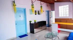 Bunkie Zone - Work Nest - Image 4