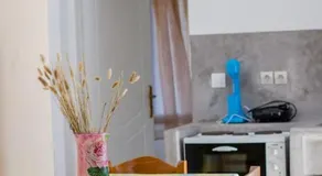 Sunshine Studios - Image 5