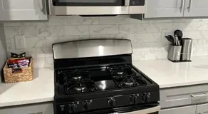 Luxury Stay for NYC visit Jersey City 7 Min Walk NYC Train Station - Image 3