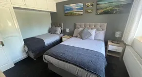 Manorlodge - Image 2