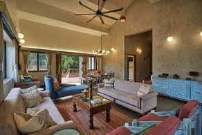 StayVista's Amoda Villa - Near Venna Lake, Amidst Farmland with Jacuzzi and Indoor Activities - Image 2