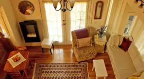 Thistle Dew Cottage - Image 2