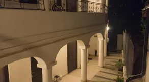 Maisonette Apartments - Image 5