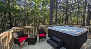 Hinckleys Dreamwood Cottages - Image 3