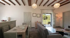 Sofia Apartments - Image 3