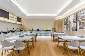 Feiyu S Esports Hotel - Image 5