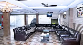 Hotel Meridian Inn - Image 3