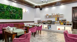 La Strada Boutique Villa - Image 2
