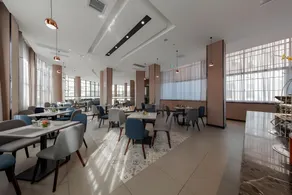 Home Inn Style Danyang Railway Station Yunyang Bridge Glasses City - Image 4
