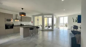 190 Sqm Apartment in Swieqi with Views and free high speed Wifi - Image 2