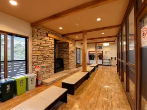 Niseko Goshiki Onsen Ryokan - Image 3