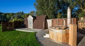Tuddenham Mill Luxury Hotel - Image 5