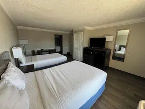 La Quinta Inn Georgetown - Image 4
