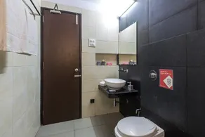 Roma by Vista Rooms - Image 3