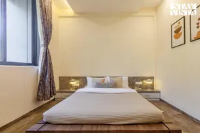 StayVista's Firefly Mountain Retreat - Khopoli - 6BHK Villa with Viewing Deck - Image 2