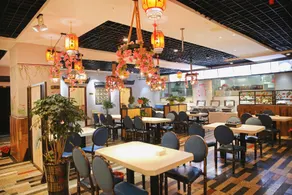 MIngshe Art Hotel - Image 3
