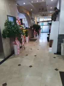 J Hotel - Image 2