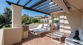 2-bed apartment in Capanes del Golf - Image 4