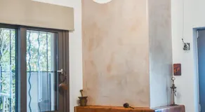 Athivoli Elegant Apartment - Image 2