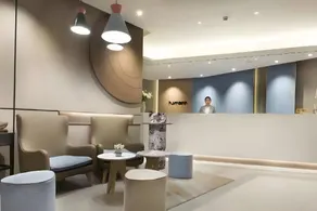 Home Inn Neo Shanghai Daning International Zhabei Park - Image 3
