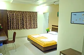 Hotel Alankar - Image 2