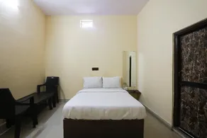 Hotel O Celebrity - Image 2