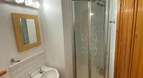 Room One Stay - Image 2