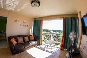 New Kingston Guest Apartment V - Image 2
