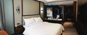 Xiangjiang Hot Spring Hotel - Image 2