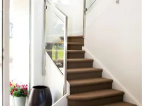 B & B At Number 10 - Image 3