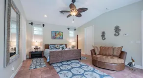 The Edison - Walking Distance to Gulf Course and Edison-Ford Winter Home - Image 2