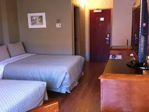 Le Dauphin Montréal-Longueuil - Image 3