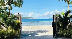 La Vue De Mer - Image 2